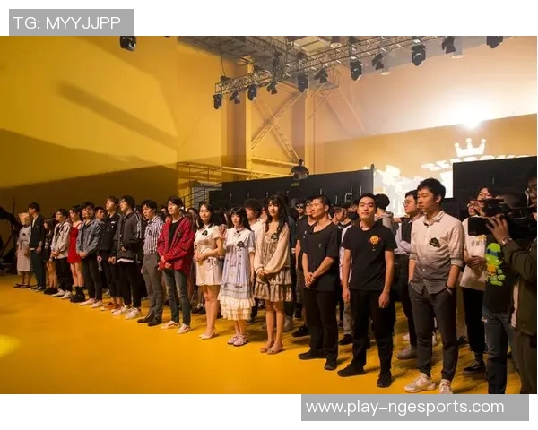 电竞传奇周伟回顾CSGO职业生涯与比赛背后的故事